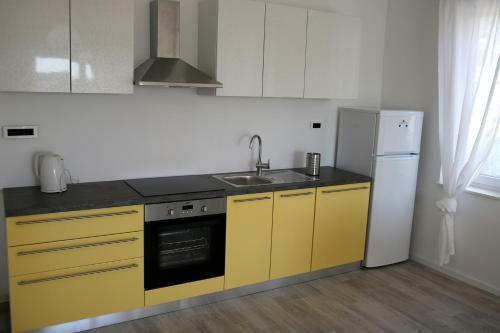 Apartments Plavi&?uti