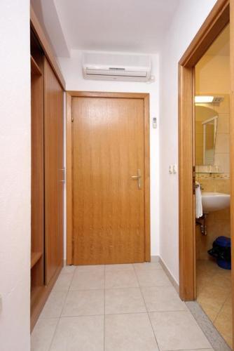 Hostal Double Room Zaglav 8144e