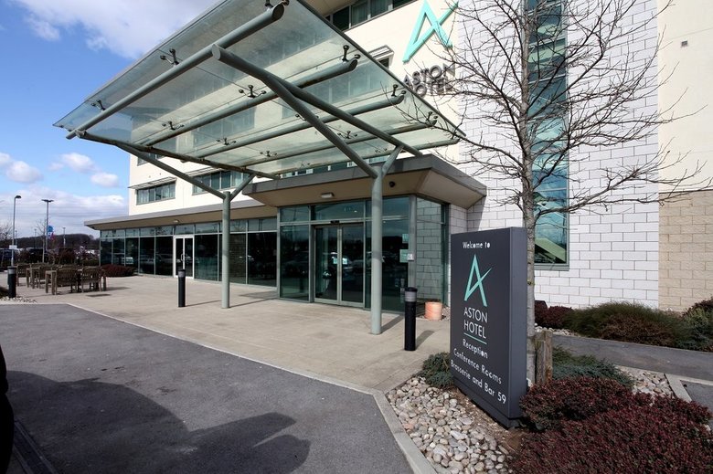 Hotel Aston