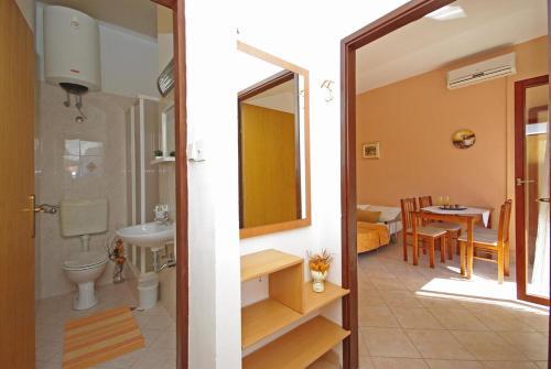 Apartment Zaton 15917b