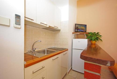 Apartment Zaton 15917b