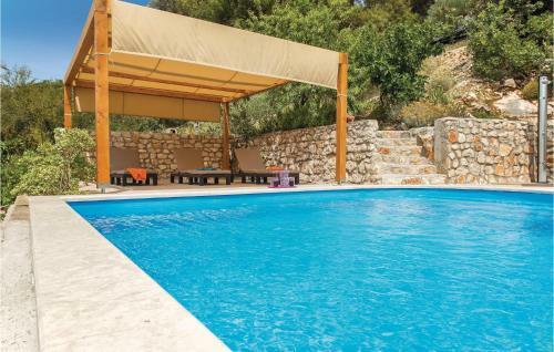 Five-bedroom Holiday Home In Zaton
