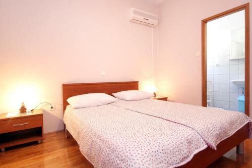 Apartment Stikovica 4706a