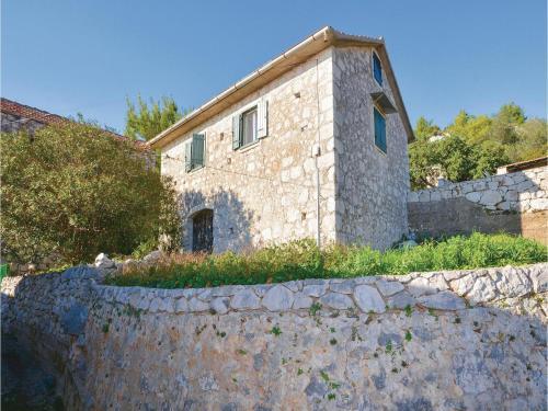 Holiday Home Zavala 05