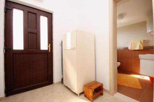 Apartments With A Parking Space Zavala (hvar) - 8773