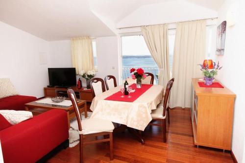 Apartments With A Parking Space Zavala (hvar) - 8773