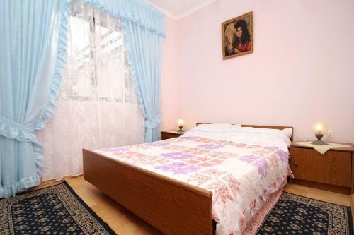 Apartment Zavalatica 183d