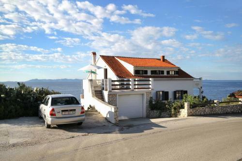 Apartment Zavalatica 183d