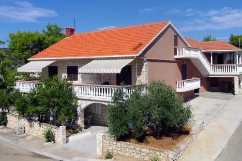 Apartment Zavalatica 4453c