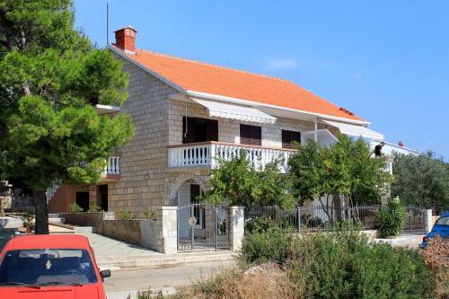 Apartment Zavalatica 4453a