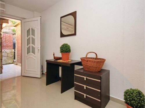Apartment Zavalatica Zavalatica
