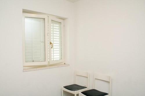 Apartment Zavalatica 4461b