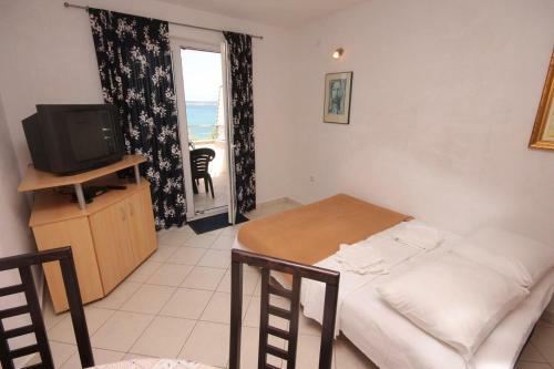 Apartments By The Sea Banj (pasman) - 8206