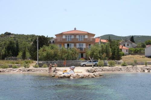 Apartments By The Sea Banj (pasman) - 8206