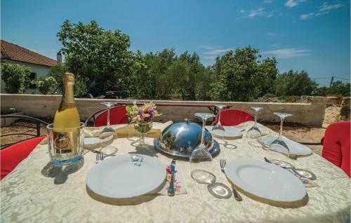 Holiday Home Zdrelac 06