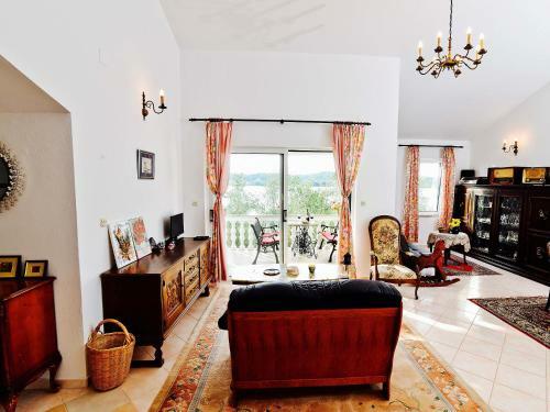 Holiday Home The Olive Tree House
