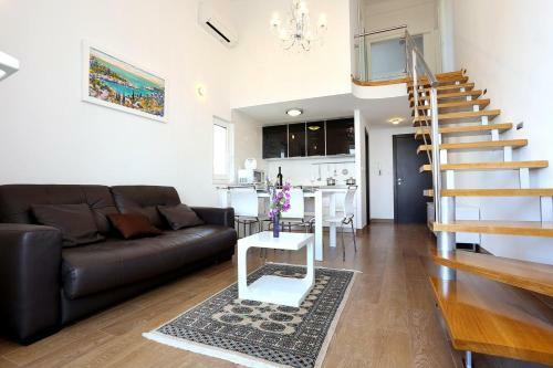 Apartment Zecevo Rtic 10333b