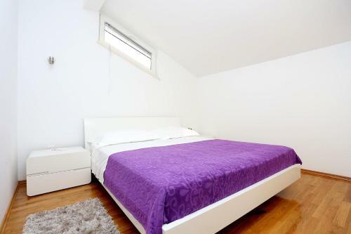 Apartment Zecevo Rtic 10333b