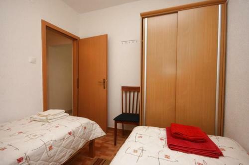 Apartment Zivogosce - Mala Duba 6837b