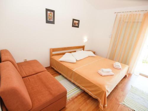 Apartment Zivogosce - Porat 16289b