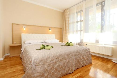 Apartments With A Parking Space Zrnovnica (split) - 9493
