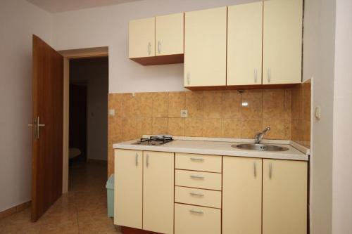 Apartment Zubovici 6356f