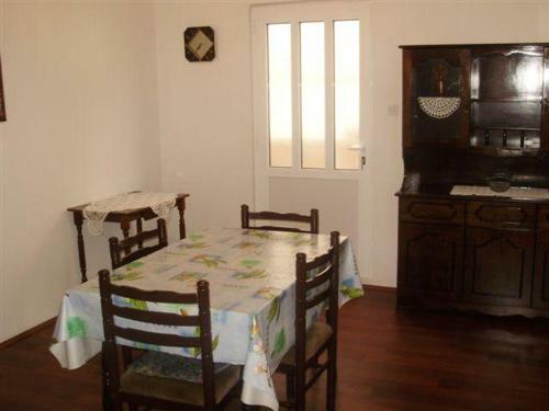 Apartment Metajna 525d
