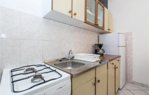 Apartment Metajna IV