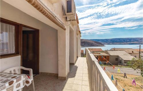 Apartment Metajna IV
