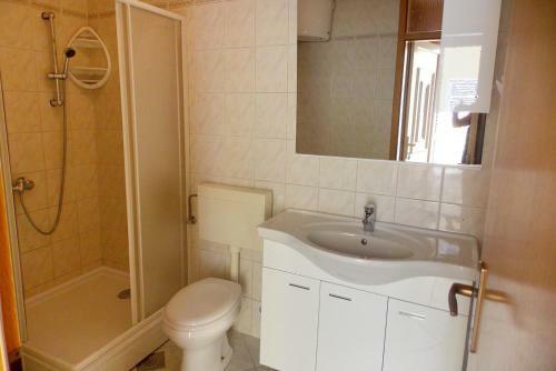 Apartments By The Sea Kustici (pag) - 4088