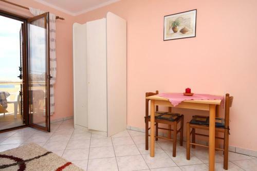 Apartments By The Sea Kustici (pag) - 4088