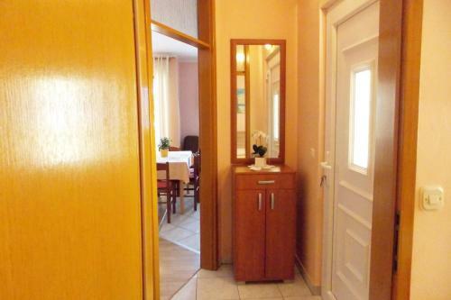Apartments By The Sea Kustici (pag) - 4088