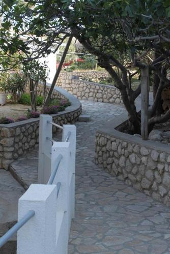 Apartments By The Sea Kustici (pag) - 6335