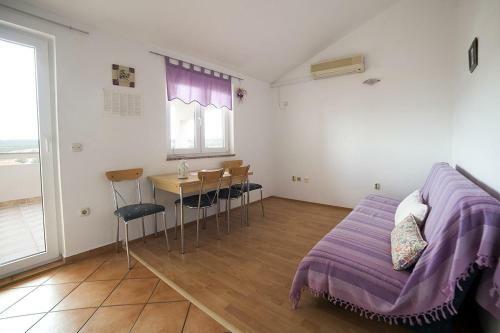 Apartments With A Parking Space Caska (pag) - 4089