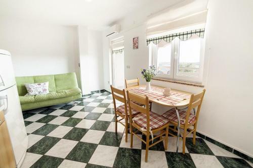 Apartments With A Parking Space Caska (pag) - 4089