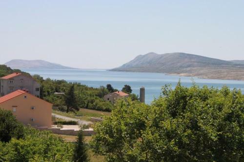 Apartments With A Parking Space Caska (pag) - 4089