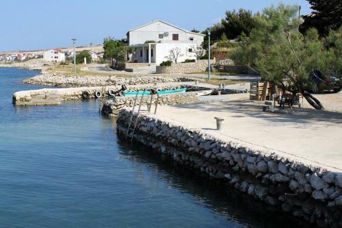 Apartment Kustici 6335d