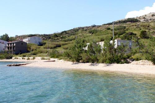 Hostal Double Room Metajna 3305r
