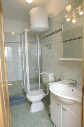 Apartment Metajna 4115c