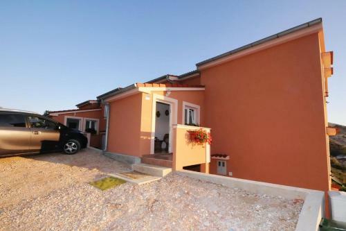 Apartment Metajna 4115c