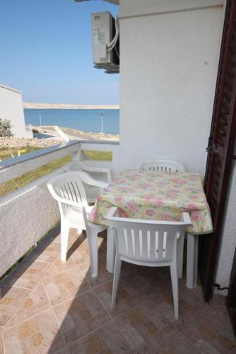 Apartment Kustici 6353b