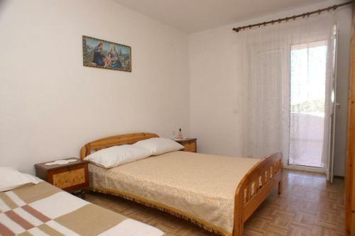 Apartment Metajna 525e