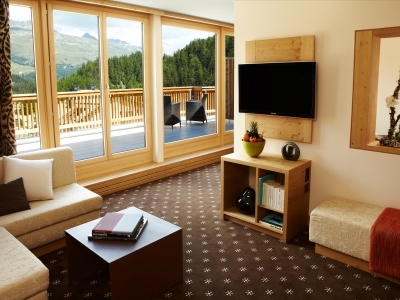 Hotel Nira Alpina