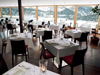 Hotel Nira Alpina