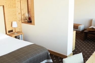 Hotel Nira Alpina