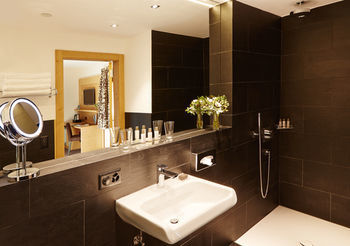 Hotel Nira Alpina