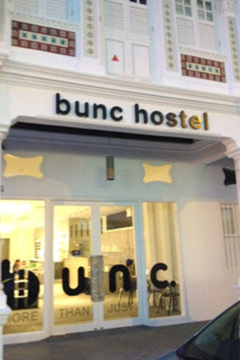 Hotel Hostel Bunc@radius