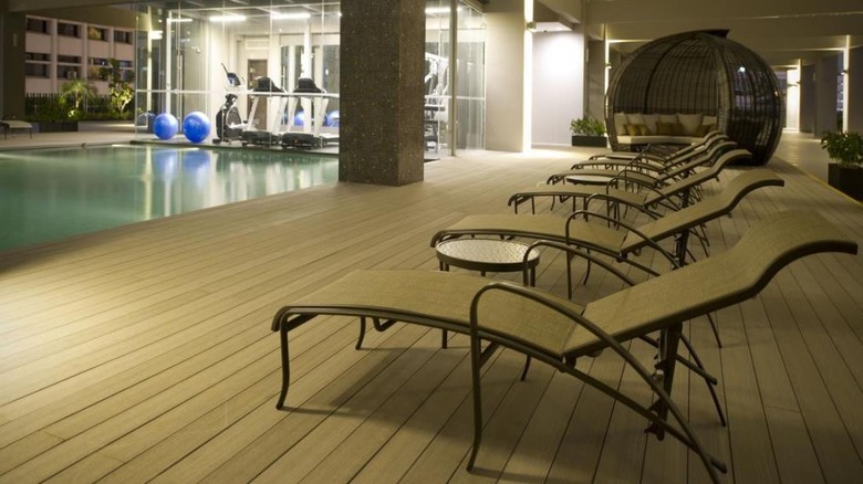 V Hotel Lavender