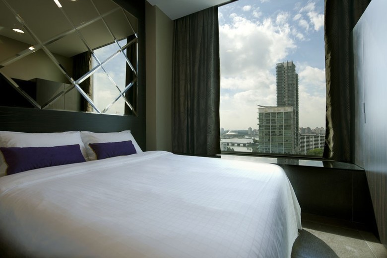 V Hotel Lavender