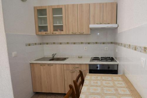 Apartment Metajna 6522f